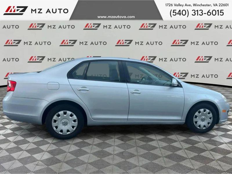 2006 VOLKSWAGEN JETTA 2.5 Value Edition Sedan 4D