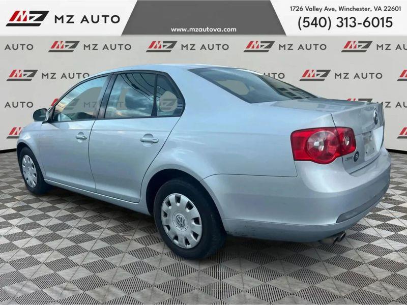 2006 VOLKSWAGEN JETTA 2.5 Value Edition Sedan 4D