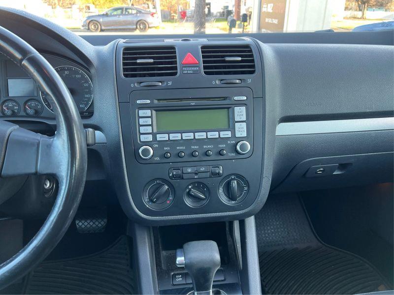 2009 VOLKSWAGEN JETTA SE Sedan 4D