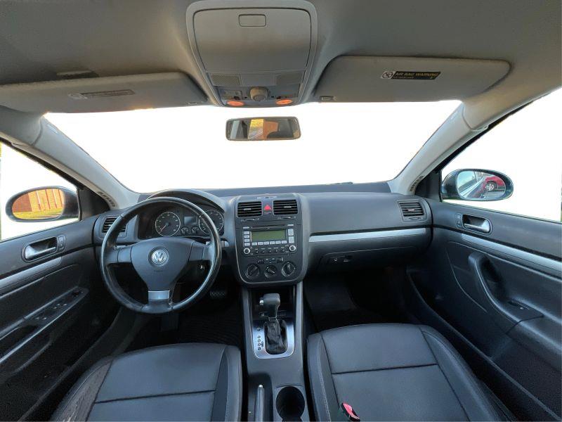 2009 VOLKSWAGEN JETTA SE Sedan 4D