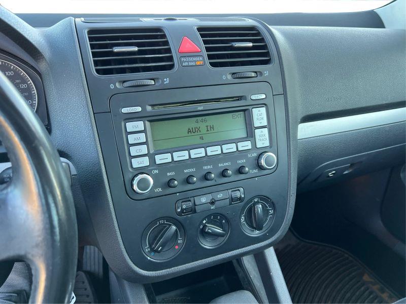 2009 VOLKSWAGEN JETTA SE Sedan 4D