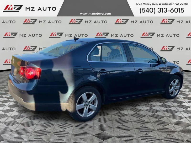 2009 VOLKSWAGEN JETTA SE Sedan 4D