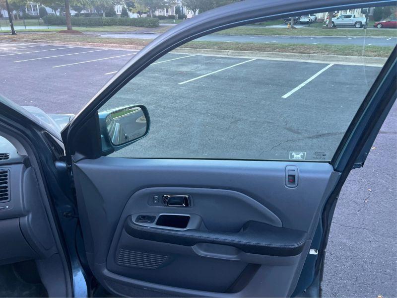 2005 HONDA PILOT EX-L SPORT UTILITY 4D