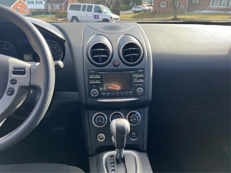 2014 NISSAN ROGUE SELECT S Sport Utility 4D