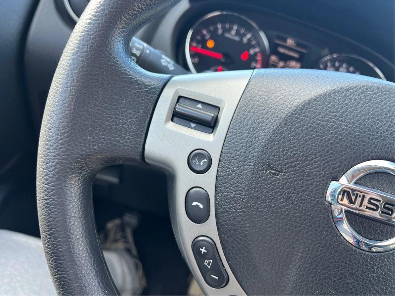 2014 NISSAN ROGUE SELECT S Sport Utility 4D