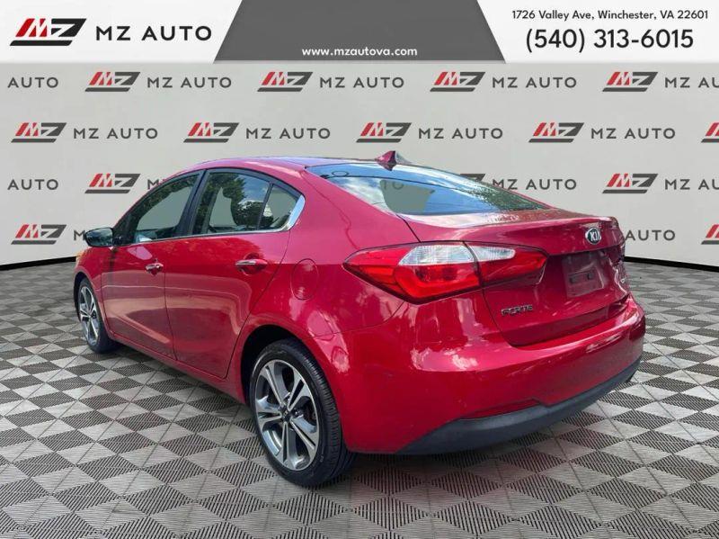 2014 KIA FORTE EX Sedan 4D