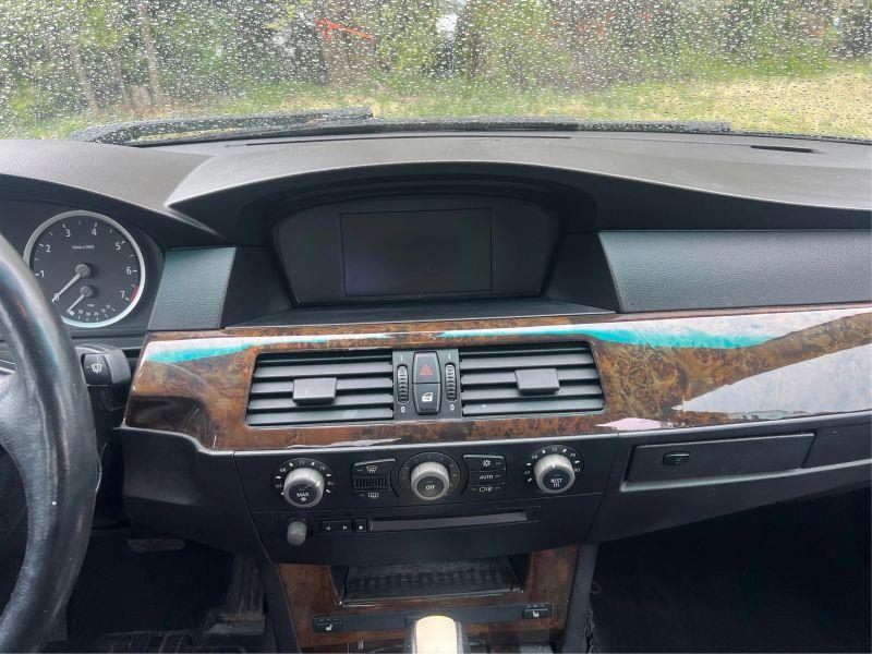 2005 BMW 5 SERIES 525i Sedan 4D