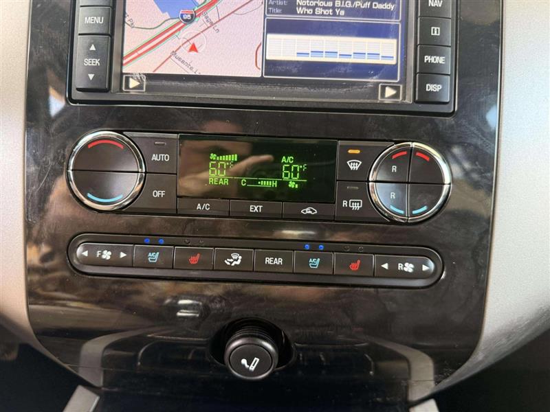 2012 Ford Expedition EL Limited photo 18