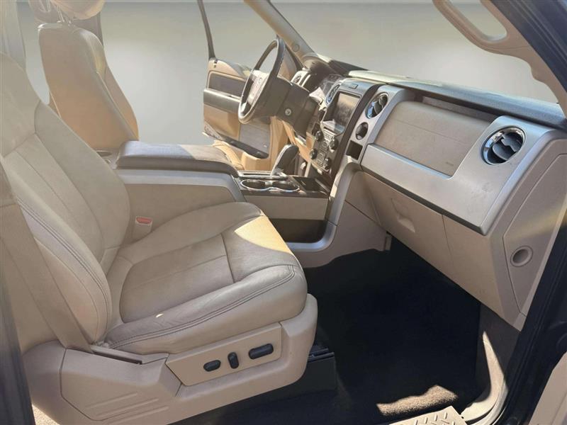 2013 Ford F-150 Lariat photo 17