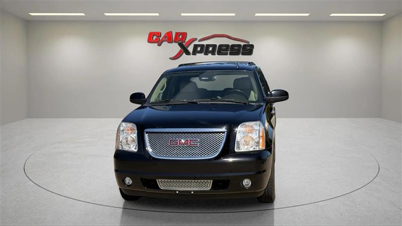 2012 Gmc Yukon Denali photo 3