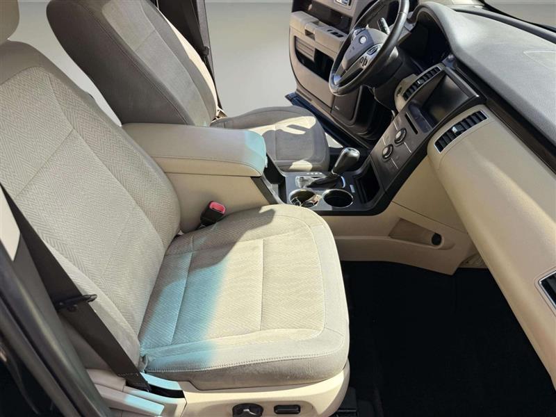 2015 Ford Flex SEL photo 14