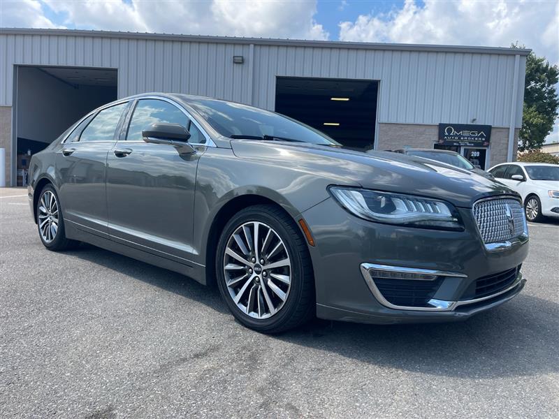 2017 LINCOLN MKZ PREMIERE