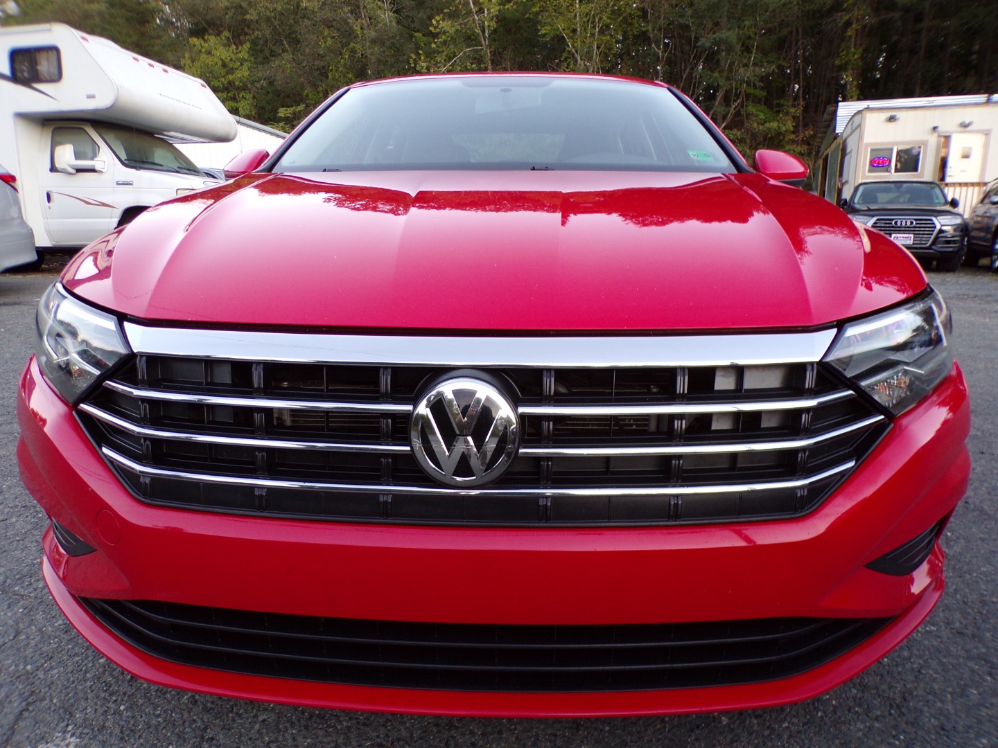 2020 Volkswagen Jetta S R-Line photo 2