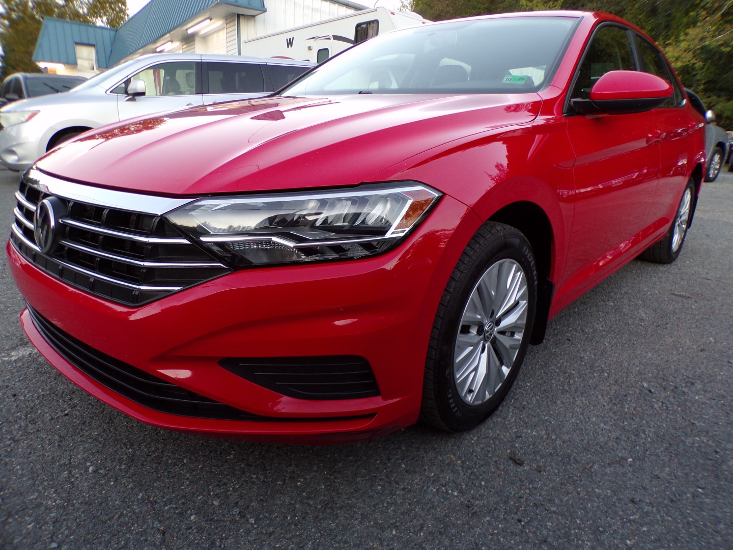 2020 Volkswagen Jetta S R-Line photo 3