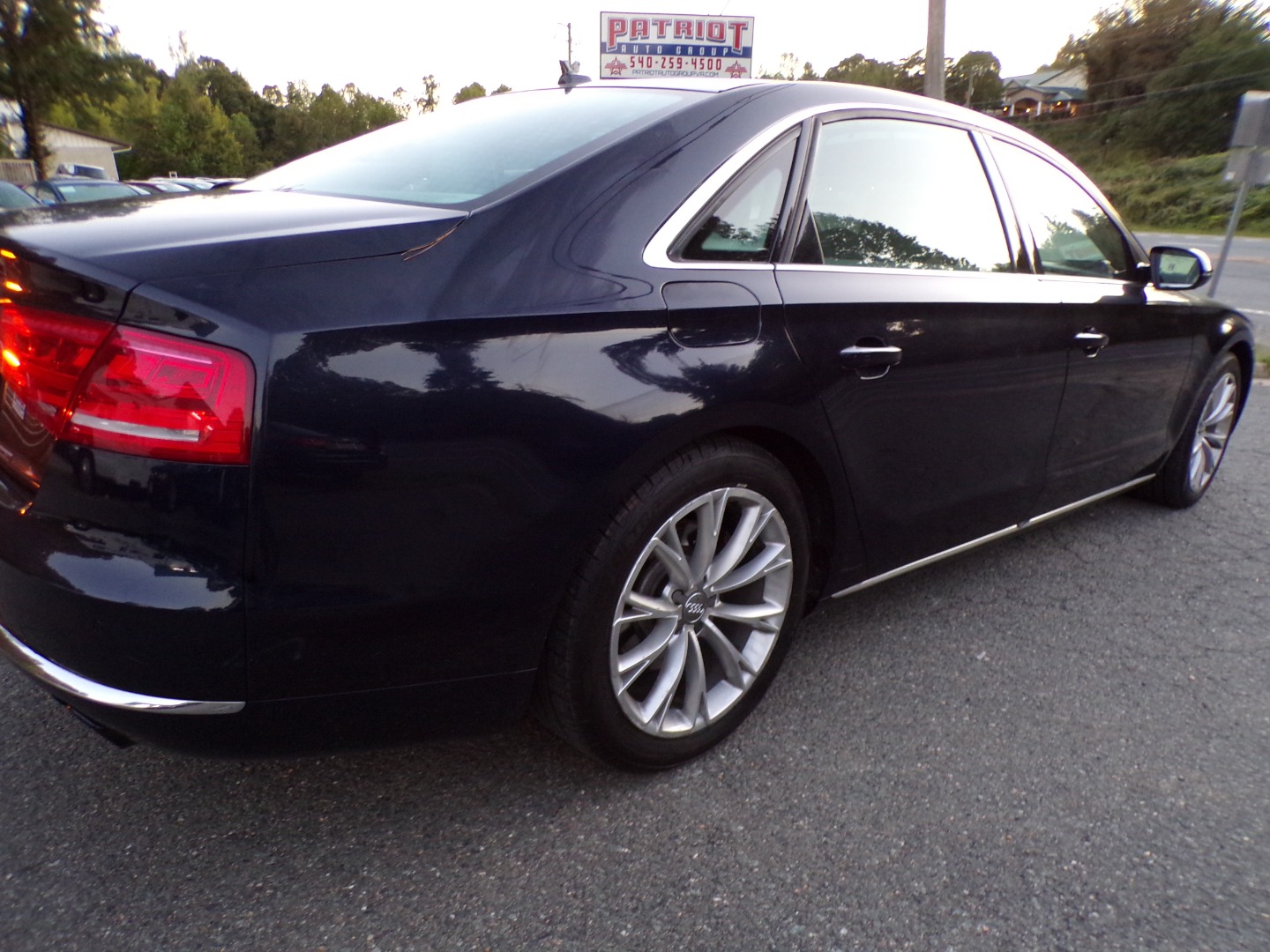 2013 Audi A8 L photo 10