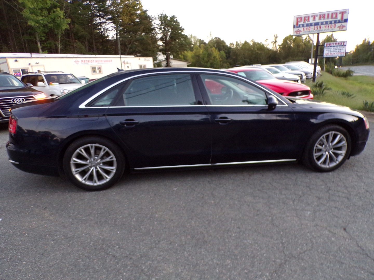 2013 Audi A8 L photo 11