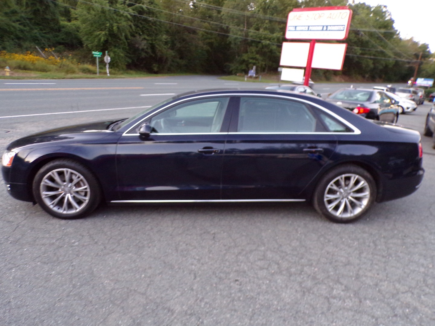 2013 Audi A8 L photo 12