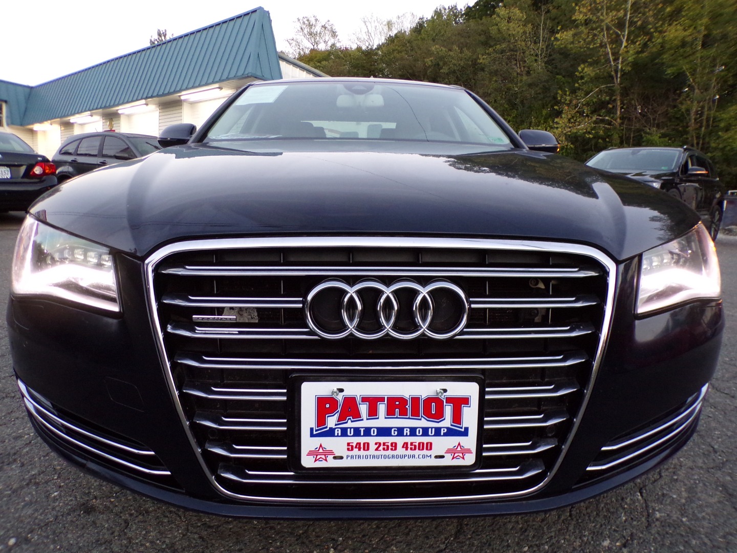 2013 Audi A8 L photo 2