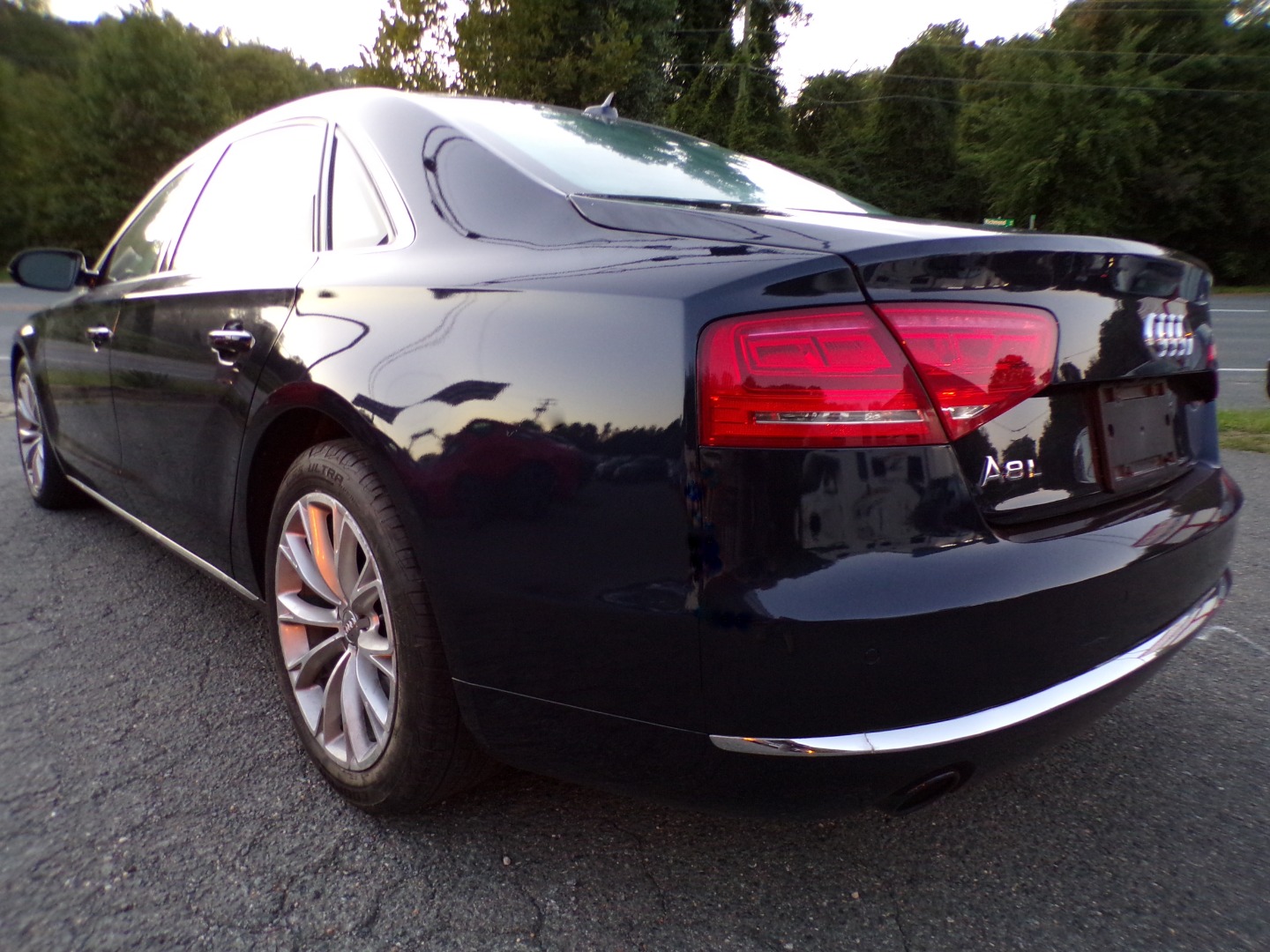 2013 Audi A8 L photo 6