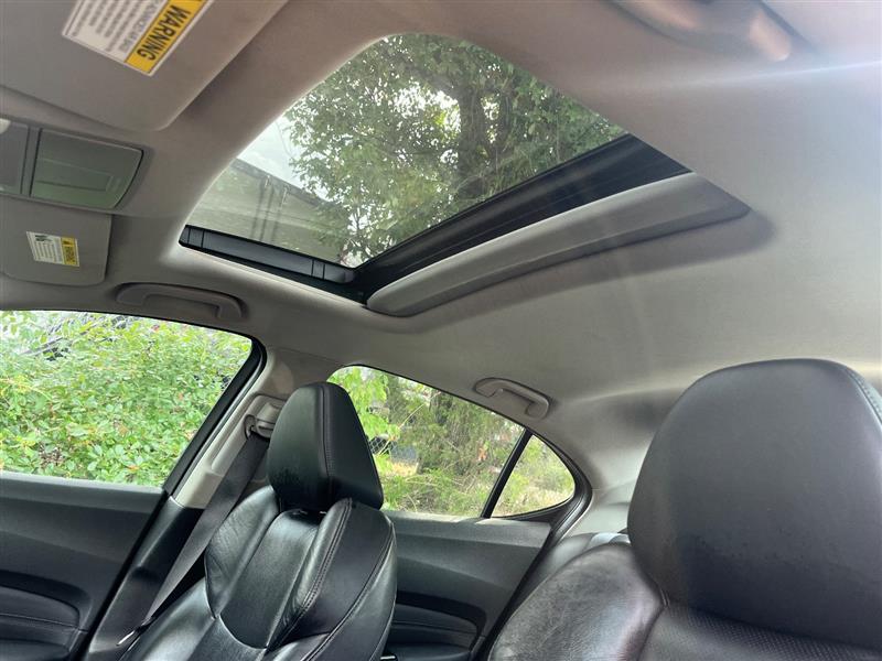 2019 Acura TLX Technology photo 16