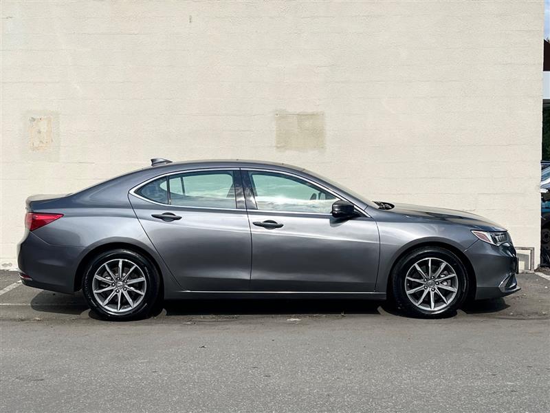 2019 Acura TLX Technology photo 2