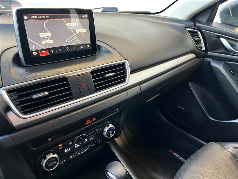 2015 Mazda Mazda3 Grand Touring photo 11