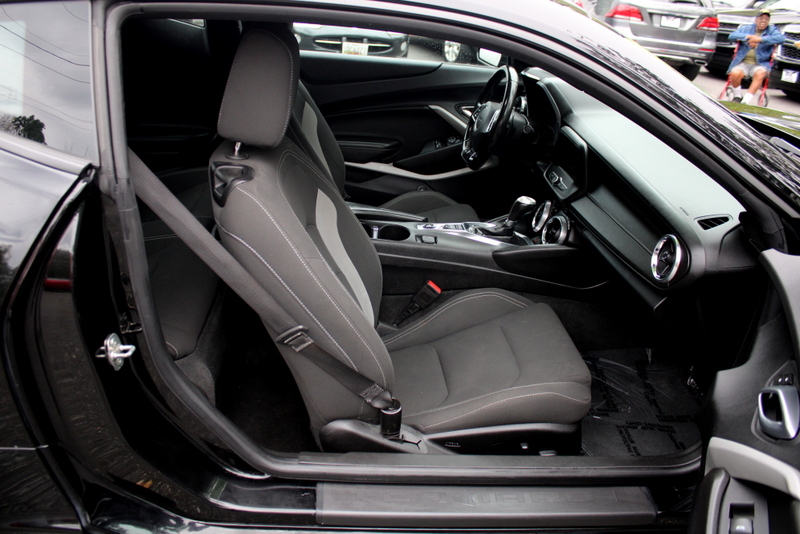 2020 Chevrolet Camaro 1LS 1LT photo 12