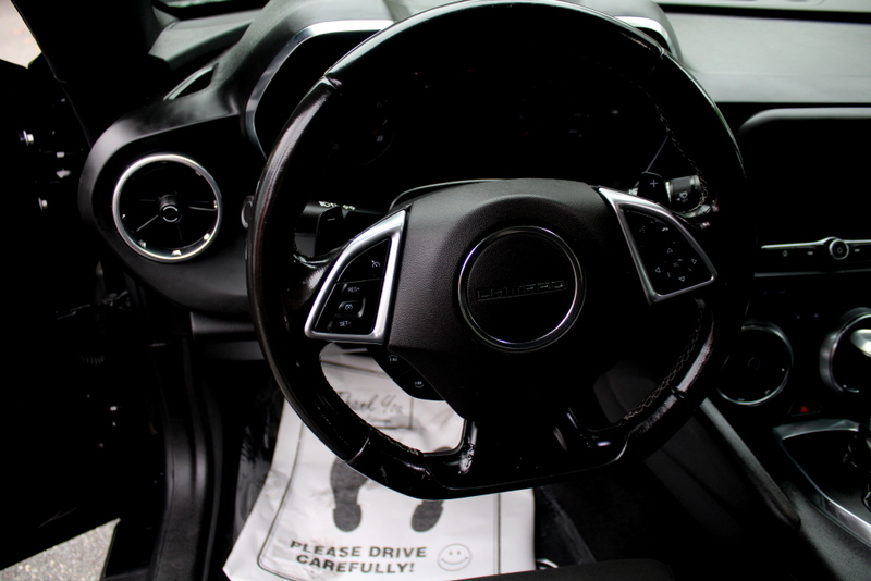 2020 Chevrolet Camaro 1LS 1LT photo 15