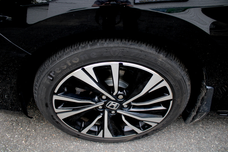 2017 Honda Accord EX-L V6 photo 29