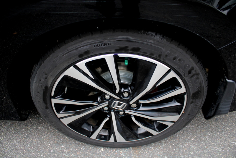 2017 Honda Accord EX-L V6 photo 30