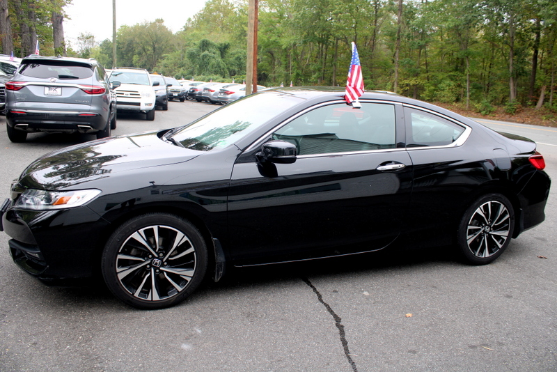2017 Honda Accord EX-L V6 photo 5