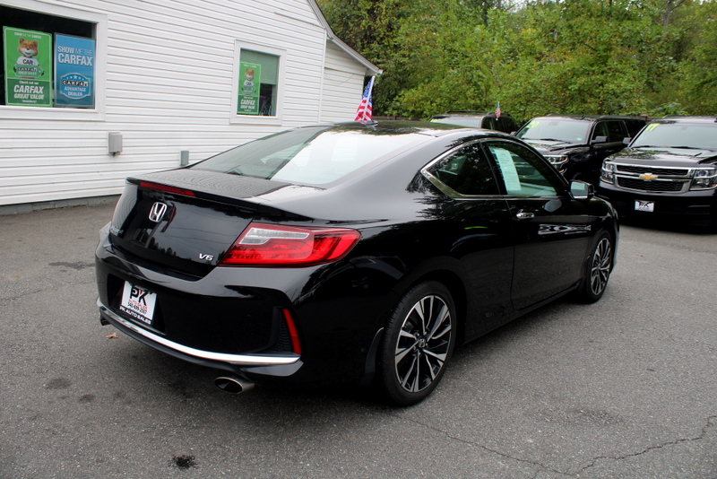 2017 Honda Accord EX-L V6 photo 8