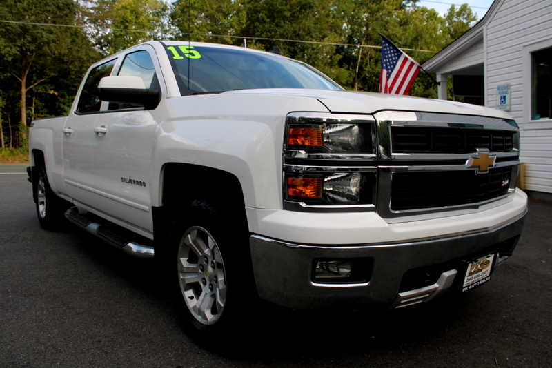 2015 CHEVROLET SILVERADO 1500 LT 4WD WITH Z71 PACKAGE