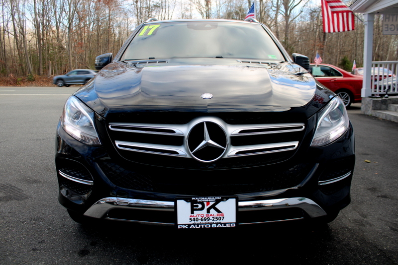 2017 Mercedes Benz GLE 350 4MATIC photo 2