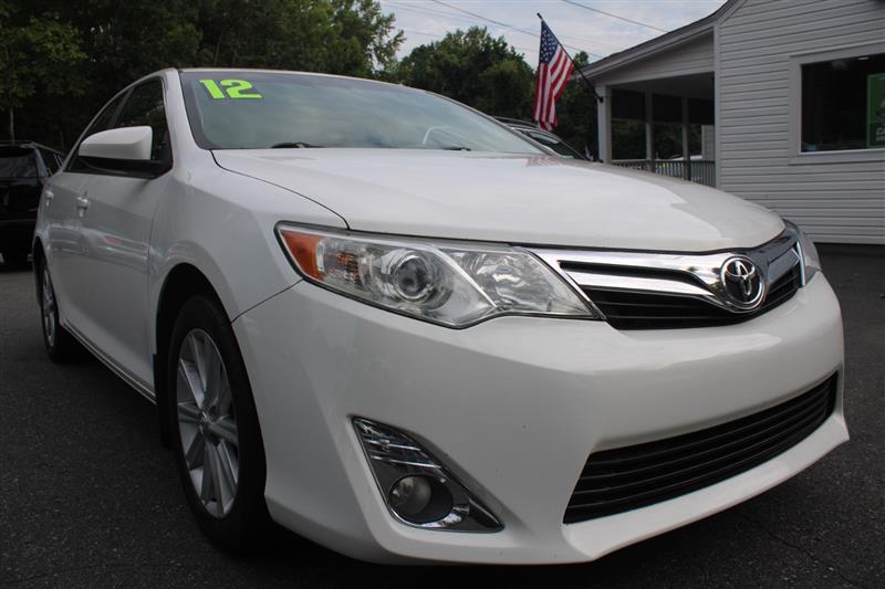 2012 TOYOTA CAMRY LE