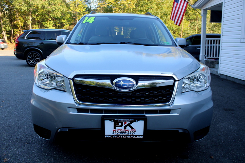 2014 Subaru Forester 2.5i Premium photo 2