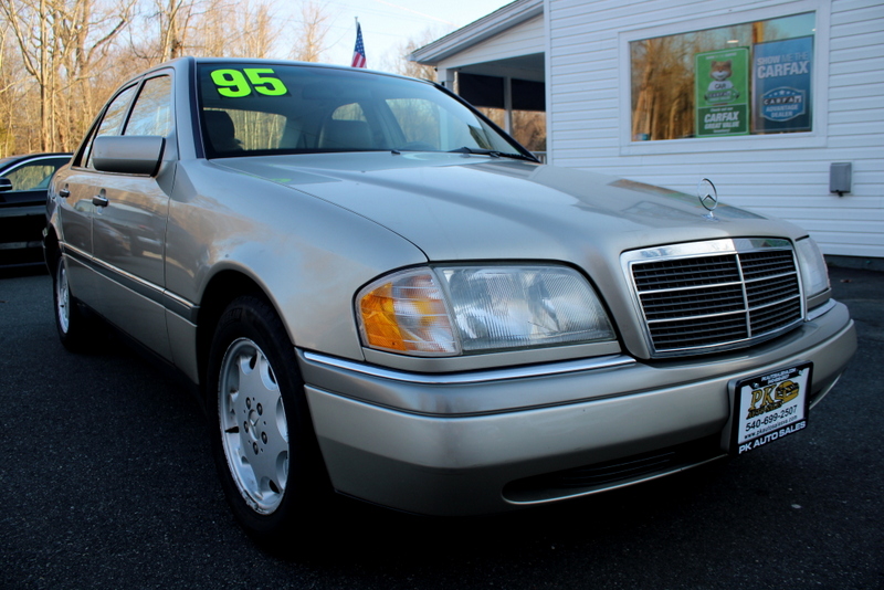 1995 MERCEDES-BENZ C-CLASS C 220