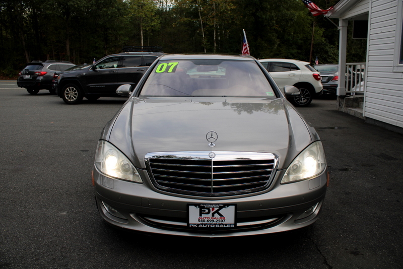 2007 Mercedes Benz S 550 photo 2