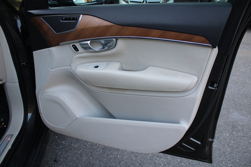 2018 Volvo XC90 Inscription photo 13