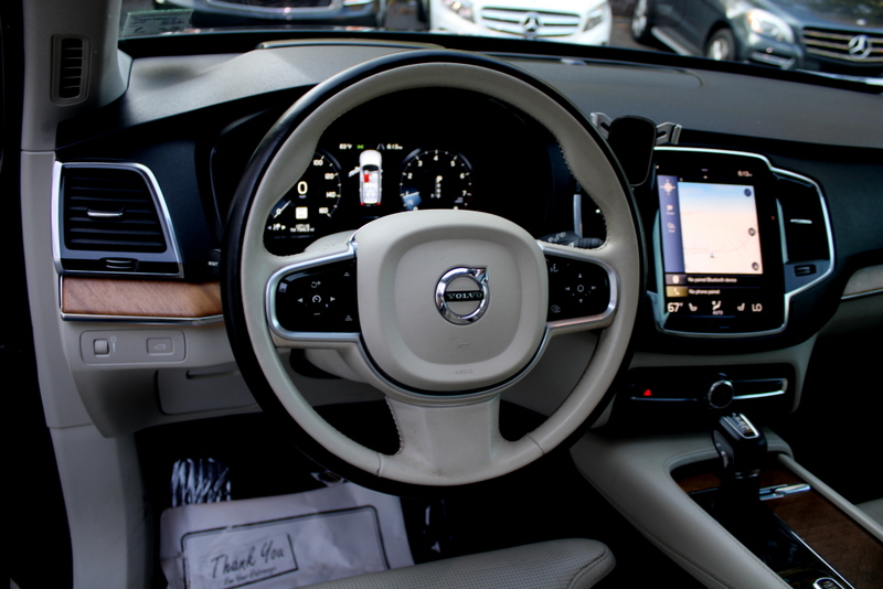 2018 Volvo XC90 Inscription photo 18