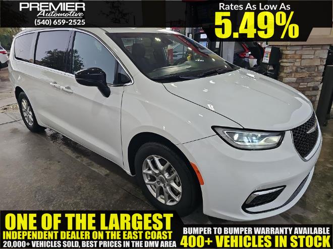 2025 CHRYSLER PACIFICA Select