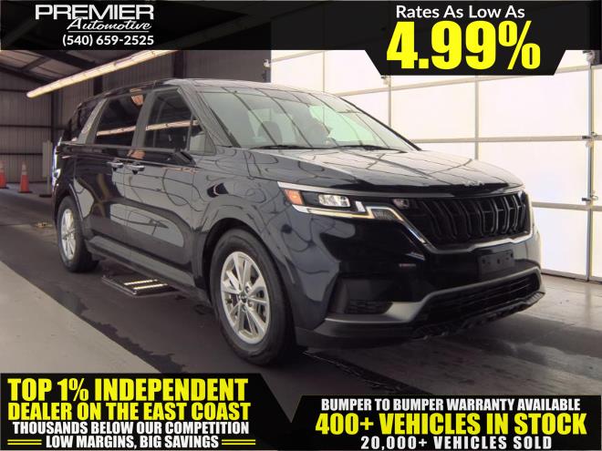 2022 Kia Carnival LX's photo