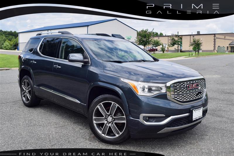 2019 GMC Acadia Denali's photo