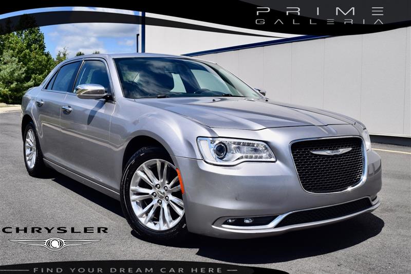 2017 CHRYSLER 300 300C
