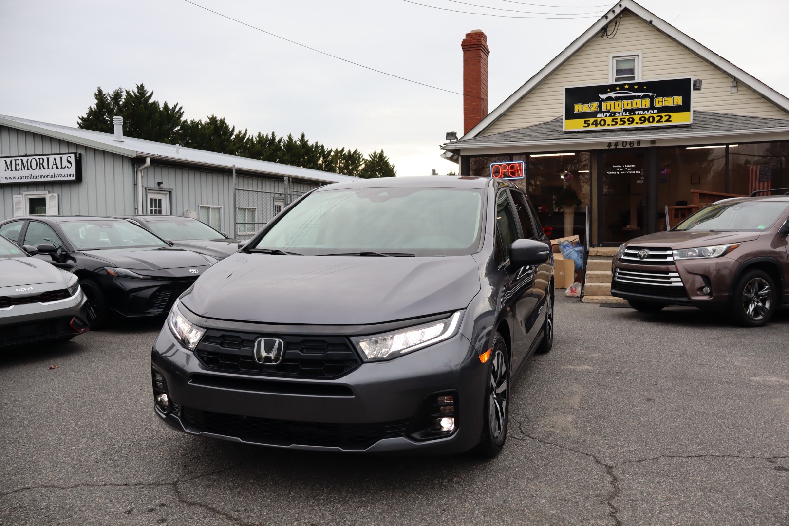 2025 Honda Odyssey EX-L's photo