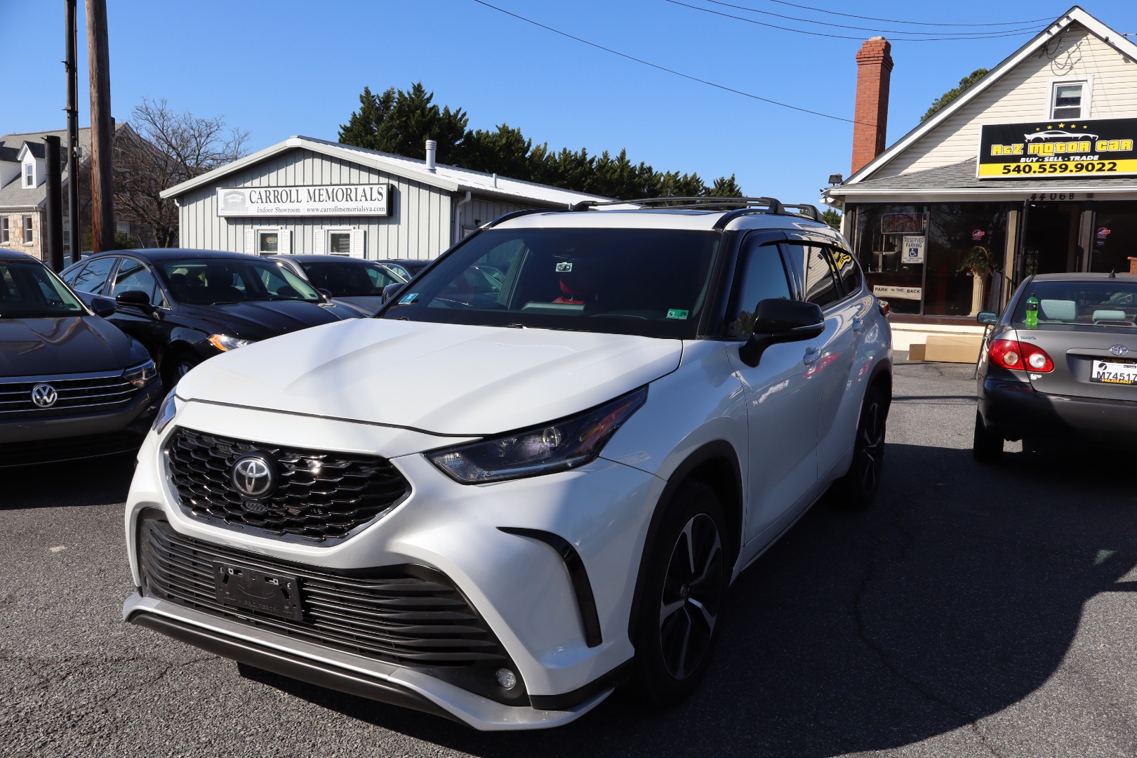 2022 Toyota Highlander XSE's photo