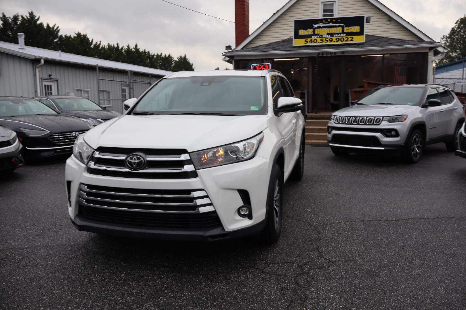 2019 Toyota Highlander XLE's photo