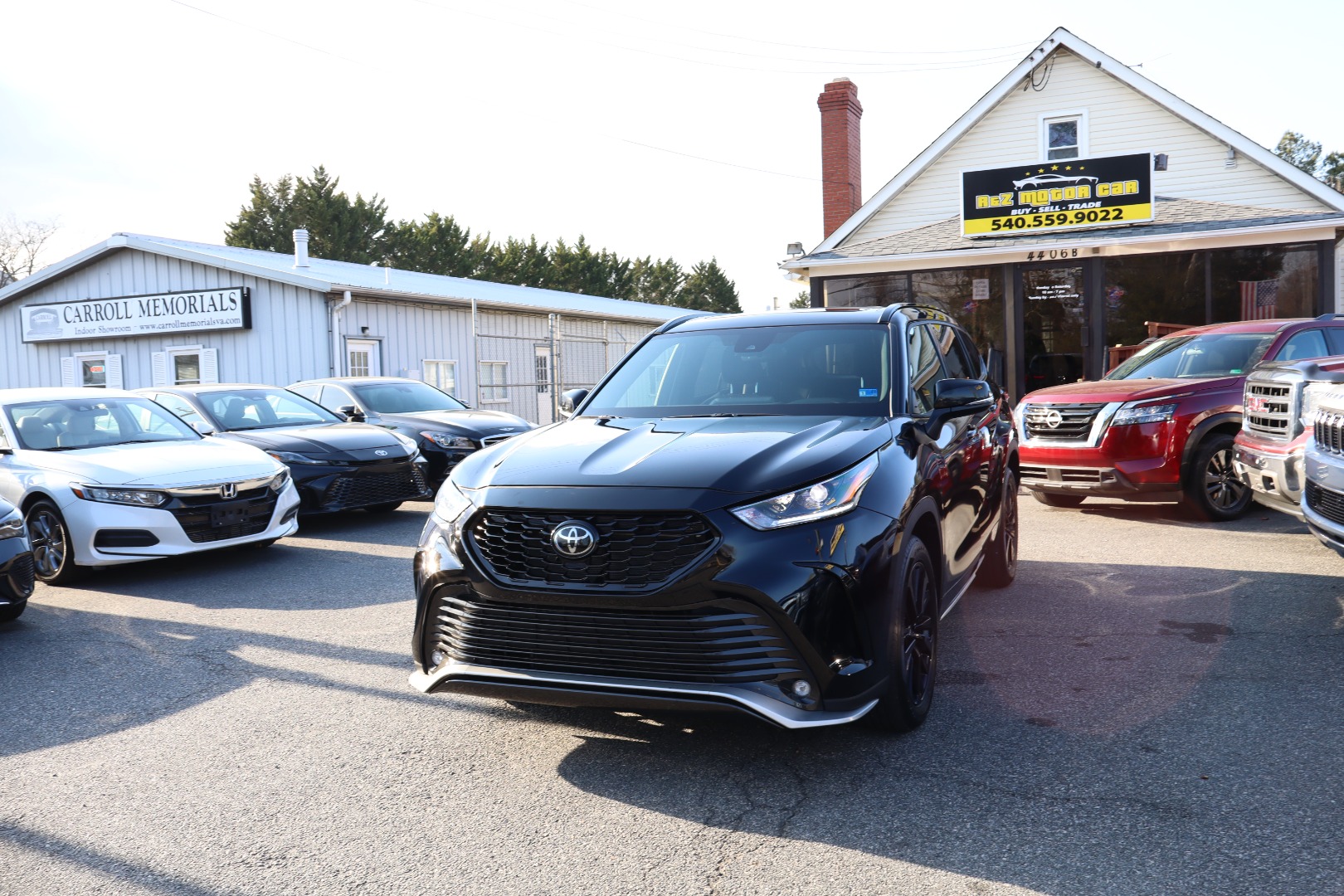 2025 Toyota Highlander XSE's photo