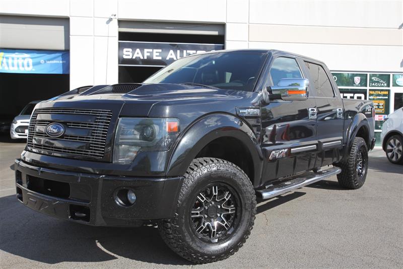 2013 FORD F-150 FX4 SUPERCREW 4WD w/FX LUXURY PACKAGE & NAVIGATION SUNROOF