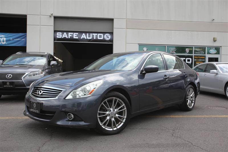 2011 INFINITI G37 SEDAN x